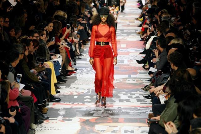 A model presents a creation by designer Maria Grazia Chiuri. (REUTERS/Pascal Rossignol) A model presents a creation by designer Maria Grazia Chiuri. (REUTERS/Pascal Rossignol)