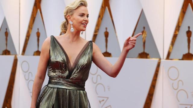 Actor Charlize Theron wearing Dior and Chopard jewellery on the red carpet. (Reuters) Actor Charlize Theron wearing Dior and Chopard jewellery on the red carpet. (Reuters)