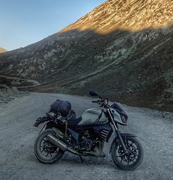 Mahindra launches Mojo UT 300: The 300-cc premium sports tourer priced at<span class='webrupee'>₹</span>1.49 lakh