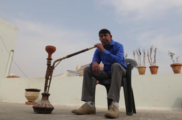 Akash Yadav’s father Azad Singh Yadav worked as a real-estate dealer in Gurgaon in 2007. Buying and selling of land was by 2007 the leading business in Gurgaon and one that increasingly involved the use of firearms. He too kept an unlicenced pistol, which his son Akash stole to shot his classmate. (Parveen Kumar/HT Photo) Akash Yadav’s father Azad Singh Yadav worked as a real-estate dealer in Gurgaon in 2007. Buying and selling of land was by 2007 the leading business in Gurgaon and one that increasingly involved the use of firearms. He too kept an unlicenced pistol, which his son Akash stole to shot his classmate. (Parveen Kumar/HT Photo)
