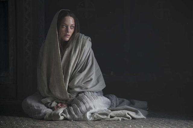 Marion Cotillard as Lady Macbeth in Macbeth (2015). (IMDb.com) Marion Cotillard as Lady Macbeth in Macbeth (2015). (IMDb.com)