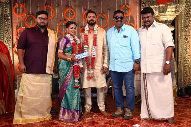 Keerthana and Akash with director Mysshkin. Keerthana and Akash with director Mysshkin.