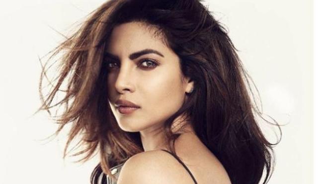 To get smooth, even coverage and a flawlessly complete look, use air brush HD foundation and concealer. (HT file photo )