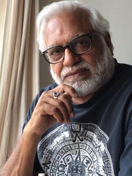 Manu Parekh was born in Ahmedabad, studied at JJ School of Art and also participated in inter-college drama competitions, designed sets and acted in plays. (Photo courtesy Manu Parekh, Gallery Art &amp; Soul and NGMA)