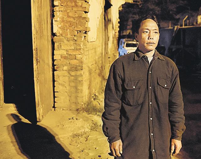 In Manipur, Lamzakap Simte, father of Esther Hoihnunching, is a worried man. His daughter left home in the first week of April 2017 and contacted the family only in December to inform them that she had reached Singapore. She now wants to come back. Her father has register an FIR in Churachandpur. (Vipin Kumar/HT PHOTO)