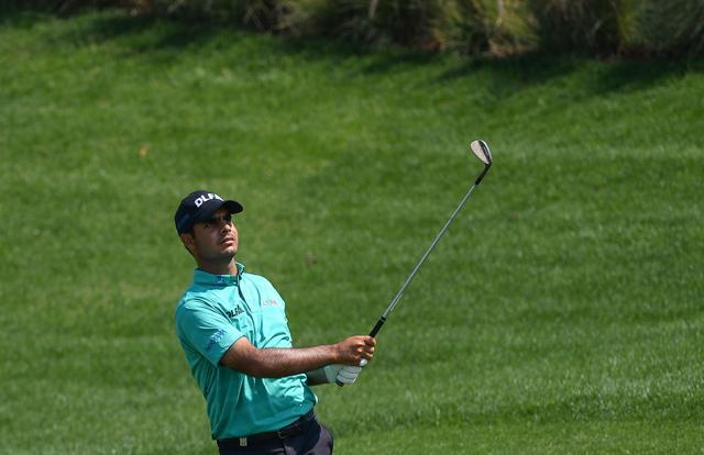 Shubhankar Sharma was unable to keep pace with Wallace as he slipped from a share of first to seventh with a three-over 75, posting a trio of double-bogeys in a frustrating round. (AFP) Shubhankar Sharma was unable to keep pace with Wallace as he slipped from a share of first to seventh with a three-over 75, posting a trio of double-bogeys in a frustrating round. (AFP)