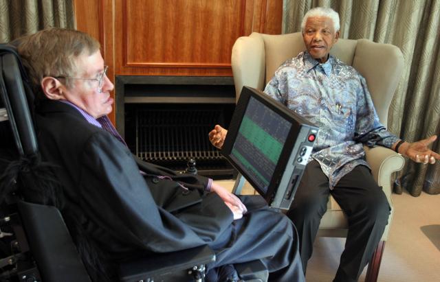 In this photo taken on May 14, 2008, South Africa former President Nelson Mandela (R) meets with British scientist Professor Stephen Hawking (L) in Johannesburg. (AFP File Photo) In this photo taken on May 14, 2008, South Africa former President Nelson Mandela (R) meets with British scientist Professor Stephen Hawking (L) in Johannesburg. (AFP File Photo)