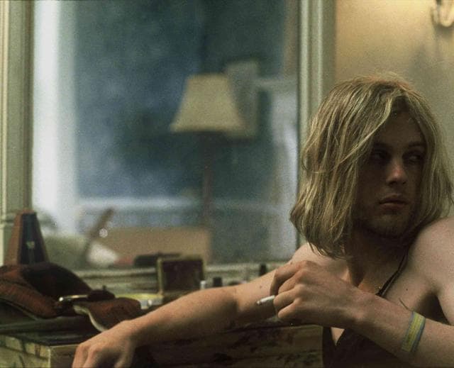 Michael Pitt as the rocker in Last Days. Michael Pitt as the rocker in Last Days.