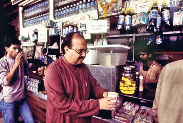 Amar Singh at Andheri station. (Pradeep Chandra)
