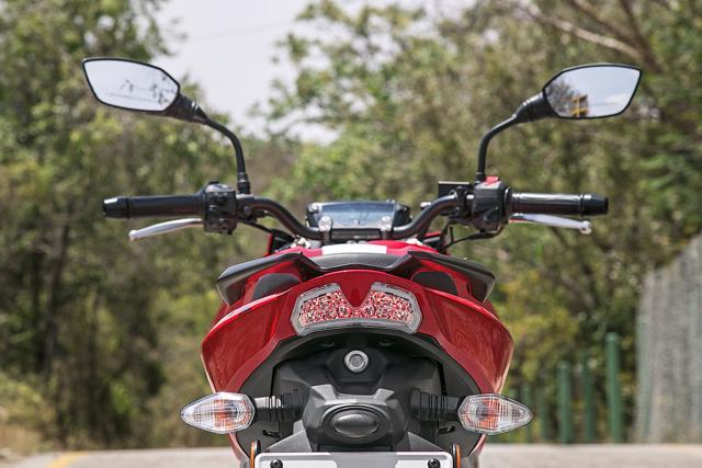 Tvs Apache Rtr 160 Review A Facelift Has Made It A More Likeable Mature Motorcycle