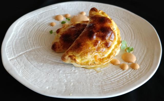 Empanadas along with Spanish doughnuts called bunuelos are a speciality in Madrid, around Easter. Empanadas along with Spanish doughnuts called bunuelos are a speciality in Madrid, around Easter.