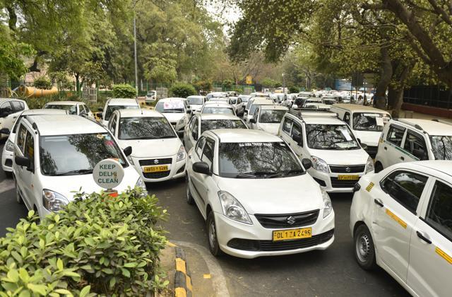 Cabs parked near Jantar Mantar due to a strike by the drivers of Ola and Uber, at Parliament Street in New Delhi. (Sanchit Khanna/HT Photo ) Cabs parked near Jantar Mantar due to a strike by the drivers of Ola and Uber, at Parliament Street in New Delhi. (Sanchit Khanna/HT Photo )