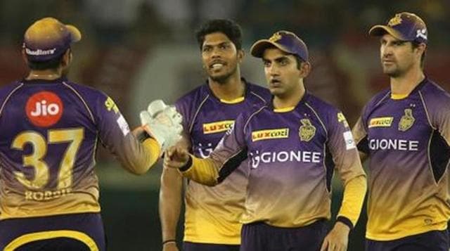 Robin Uthappa of the Kolkata Knight Riders is congratulated by Kolkata Knight Riders captain Gautam Gambhir for taking a catch. (Sportzpics) Robin Uthappa of the Kolkata Knight Riders is congratulated by Kolkata Knight Riders captain Gautam Gambhir for taking a catch. (Sportzpics)
