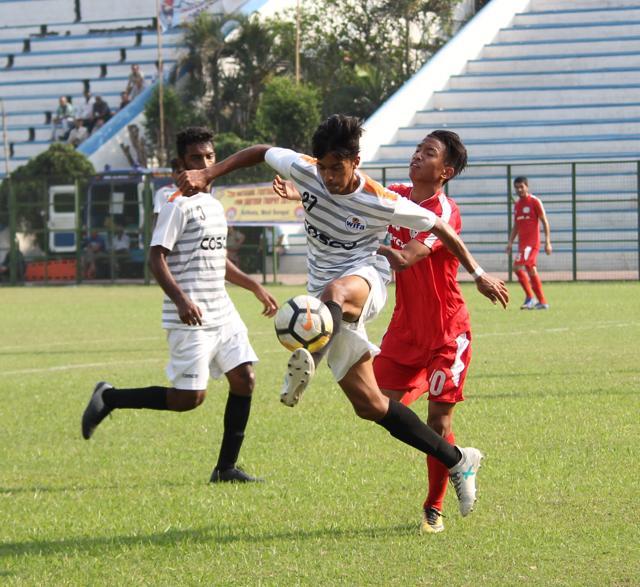 Maharashtra were boosted by a hat-trick from Ranjit Singh against Manipur. (HT Photo)