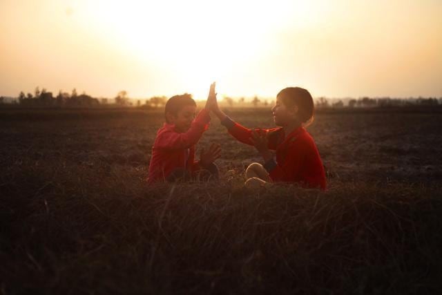 In many previous studies, researchers have found an association between adults’ social well-being – including their close relationships and sources of social support – and health-related outcomes including cardiovascular risk factors. (Getty Images) In many previous studies, researchers have found an association between adults’ social well-being – including their close relationships and sources of social support – and health-related outcomes including cardiovascular risk factors. (Getty Images)