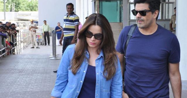Neelam was also with the team of Salman Khan and Saif Ali Khan.