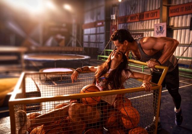 Mithoon composed music for the song Lo Safar for Tiger Shroff starrer Baaghi 2 Mithoon composed music for the song Lo Safar for Tiger Shroff starrer Baaghi 2