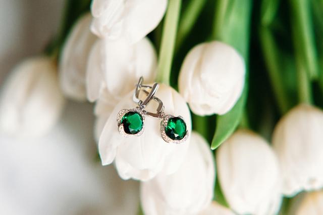 It is advisable to sit before wearing emeralds as they are very soft stones and might easily break if you drop them. (Getty Images/iStockphoto) It is advisable to sit before wearing emeralds as they are very soft stones and might easily break if you drop them. (Getty Images/iStockphoto)