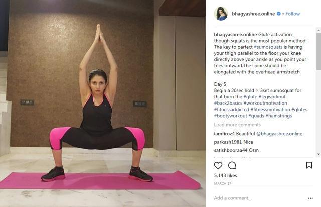 Apart from functional training, she practices yoga, quad training, lunges and more. (Instagram.com/bhagyashreeonline) Apart from functional training, she practices yoga, quad training, lunges and more. (Instagram.com/bhagyashreeonline)