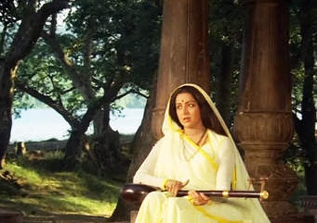 A still from Gulzar’s film Meera (1979), a role played by actress Hema Malini. (File photo) A still from Gulzar’s film Meera (1979), a role played by actress Hema Malini. (File photo)