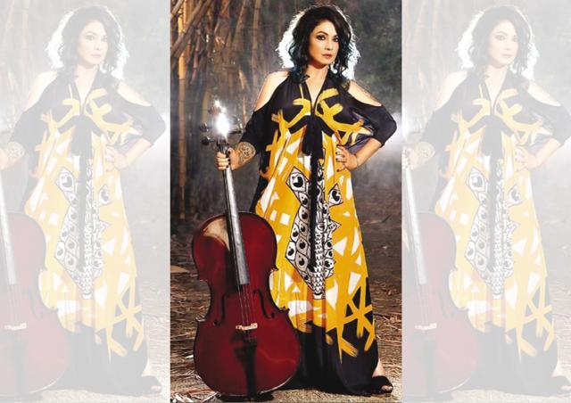 Pooja Bhatt (Ram Bherwani) Pooja Bhatt (Ram Bherwani)