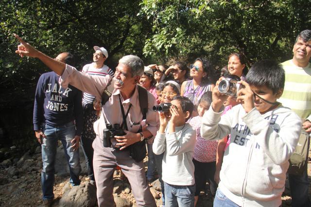 India’s birdwatching community is divided over the use of tech-driven tools like bird-identification apps. Some say it will popularise the hobby. Others fear it will become a distraction, reducing the activity to almost a game. (Pramod Thakur / HT File Photo)