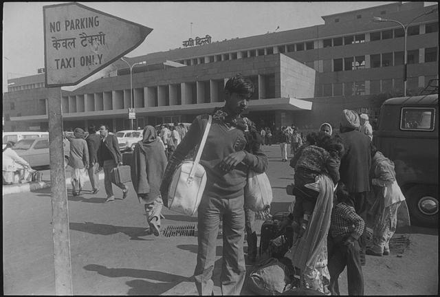 A picture of the facade of New Delhi Railway Station clicked on 25 January 1988 — a day when there was an auto rickshaw and taxi strike. (HT Photo) A picture of the facade of New Delhi Railway Station clicked on 25 January 1988 — a day when there was an auto rickshaw and taxi strike. (HT Photo)