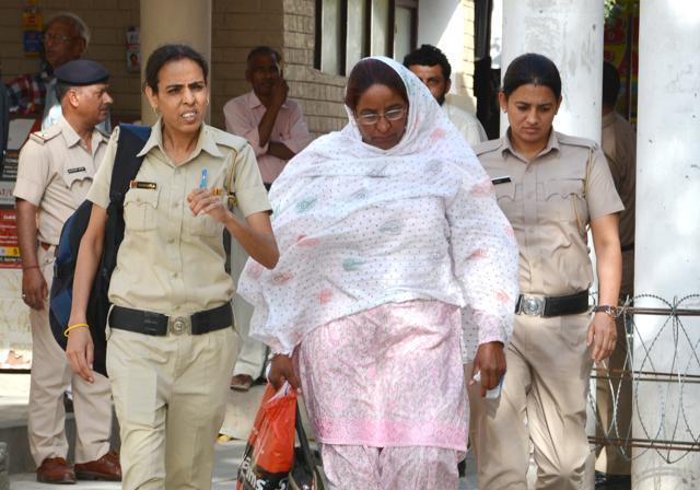 Main accused Jaswanti being taken out of the Panchkula CBI court after she was convicted in the Apna Ghar sexual exploitation case on Wednesday. (Sant Arora/HT) Main accused Jaswanti being taken out of the Panchkula CBI court after she was convicted in the Apna Ghar sexual exploitation case on Wednesday. (Sant Arora/HT)