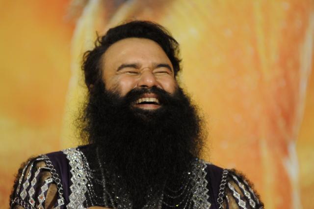 Gurmeet Ram Rahim Singh addressing the media ahead of the release of MSG-2 in Gurgaon on September 16, 2015. (Parveen Kumar/Hindustan Times) Gurmeet Ram Rahim Singh addressing the media ahead of the release of MSG-2 in Gurgaon on September 16, 2015. (Parveen Kumar/Hindustan Times)