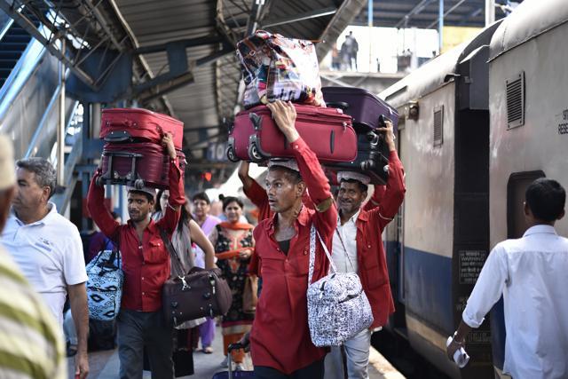 The only recruitment project that comes close to this is one the Indian Railways last conducted—in 2014, 9.2 million applied for 18,252 job openings advertised by the recruiter (Burhaan Kinu/HT PHOTO) The only recruitment project that comes close to this is one the Indian Railways last conducted—in 2014, 9.2 million applied for 18,252 job openings advertised by the recruiter (Burhaan Kinu/HT PHOTO)