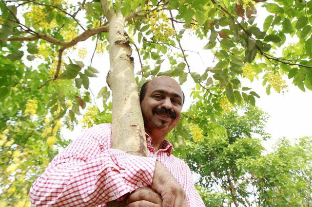 Tree Man (Deepak Ramesh Gaur ) from Gurgaon has started celebrating birthdays of trees he plants, so that people remember to take care of them throughout the year. Tree Man (Deepak Ramesh Gaur ) from Gurgaon has started celebrating birthdays of trees he plants, so that people remember to take care of them throughout the year.