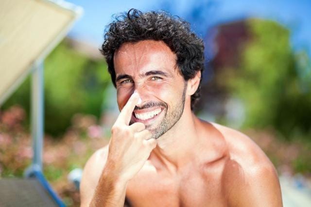 Apply sunscreen before stepping outdoors to avoid sunburn and tanning. (Shutterstock) Apply sunscreen before stepping outdoors to avoid sunburn and tanning. (Shutterstock)