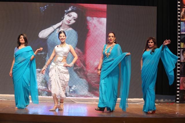 More than fifty homemakers walked the ramp for the occasion (Manoj Verma/HT)