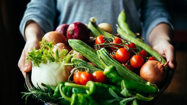 Fibre is found abundantly in fruits and vegetables. (Shutterstock) Fibre is found abundantly in fruits and vegetables. (Shutterstock)