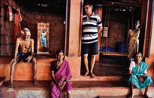 The Pujaris, one of the oldest families in Rameshwar, own 70 plots of land, on which there are mango orchards and vegetable farm. (Anshuman Poyrekar/HT Photo) The Pujaris, one of the oldest families in Rameshwar, own 70 plots of land, on which there are mango orchards and vegetable farm. (Anshuman Poyrekar/HT Photo)