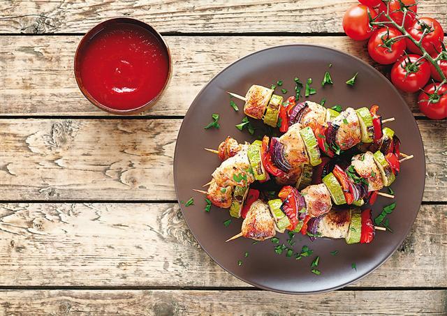 The generation that grew up with fast food stores regards ketchup as an all-purpose seasoning (Shutterstock) The generation that grew up with fast food stores regards ketchup as an all-purpose seasoning (Shutterstock)
