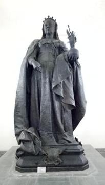 The bronze statue of Queen Victoria at the Foreign Sculptural Art Gallery of the State museum in Lucknow. The bronze statue of Queen Victoria at the Foreign Sculptural Art Gallery of the State museum in Lucknow.