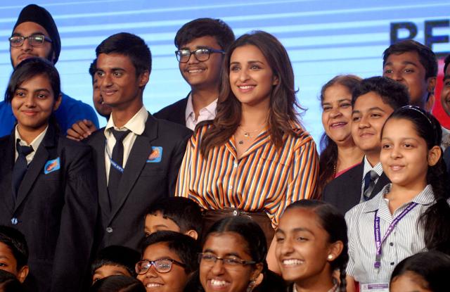 Parineeti Chopra (C) takes part in a promotional event as a brand ambassador of Behtar India charity campaign in Mumbai. (AFP) Parineeti Chopra (C) takes part in a promotional event as a brand ambassador of Behtar India charity campaign in Mumbai. (AFP)