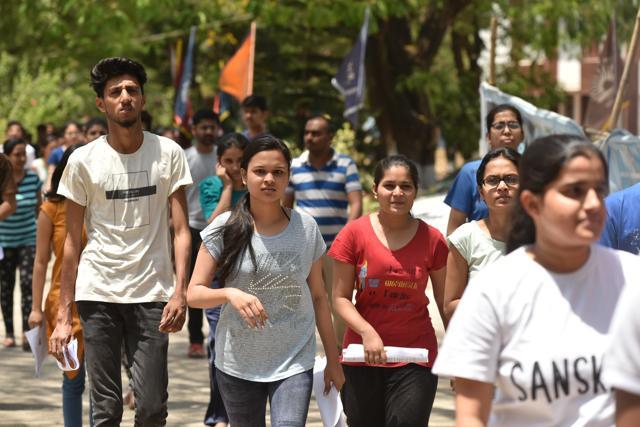 Students leave an exam centre in Bhopal after appearing for NEET 2018. (Mujeeb Faruqui/HT Photo) Students leave an exam centre in Bhopal after appearing for NEET 2018. (Mujeeb Faruqui/HT Photo)
