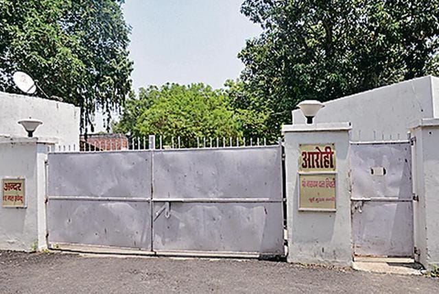 ND Tiwari’s government bungalow. (Deepak Gupta/HT Photo) ND Tiwari’s government bungalow. (Deepak Gupta/HT Photo)