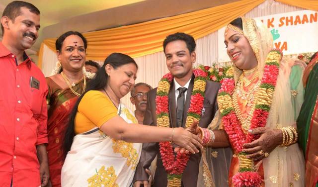 Ishan and Surya met each other during their association with an NGO which worked for the welfare of the third sex and trans-sexuals. (HT Photo) Ishan and Surya met each other during their association with an NGO which worked for the welfare of the third sex and trans-sexuals. (HT Photo)