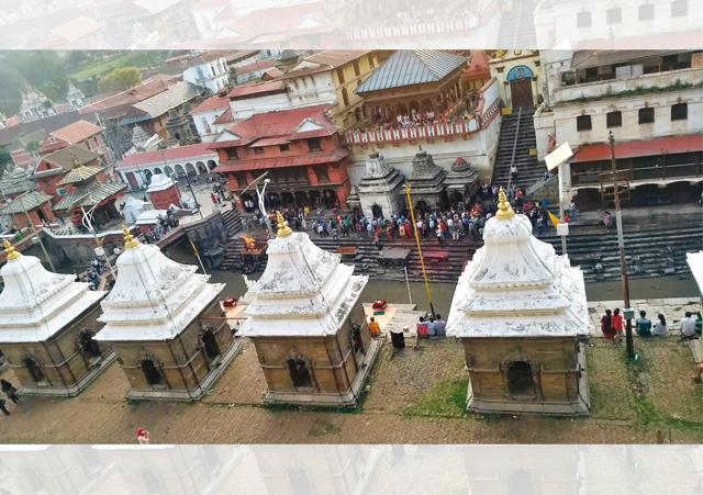 Arya Ghat, along the Bagmati river, is filled with people carrying the bodies of their dear ones (Shilpa Kori) Arya Ghat, along the Bagmati river, is filled with people carrying the bodies of their dear ones (Shilpa Kori)
