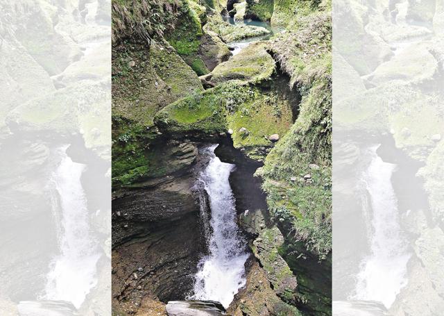 Devi’s Falls located at Pokhara is jaw-dropping (Shilpa Kori) Devi’s Falls located at Pokhara is jaw-dropping (Shilpa Kori)