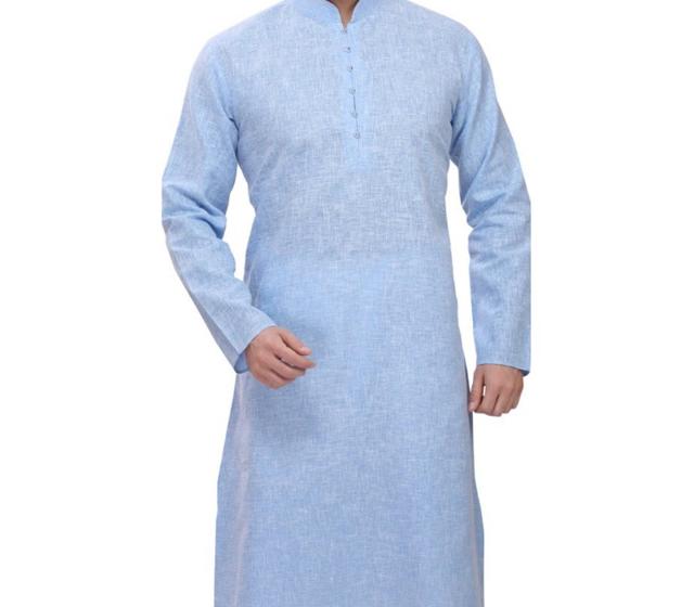 Tej Pratap wore this sky blue kurta and white pyjama set for his Mehendi. (Photo/ Mohd. Azimur Rahman) Tej Pratap wore this sky blue kurta and white pyjama set for his Mehendi. (Photo/ Mohd. Azimur Rahman)