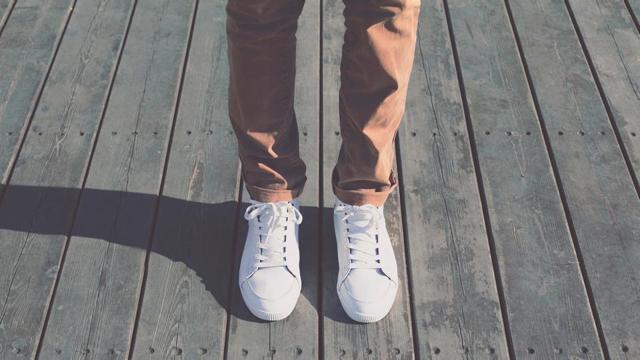 A white pair of sneakers is essential for men. (Shutterstock) A white pair of sneakers is essential for men. (Shutterstock)