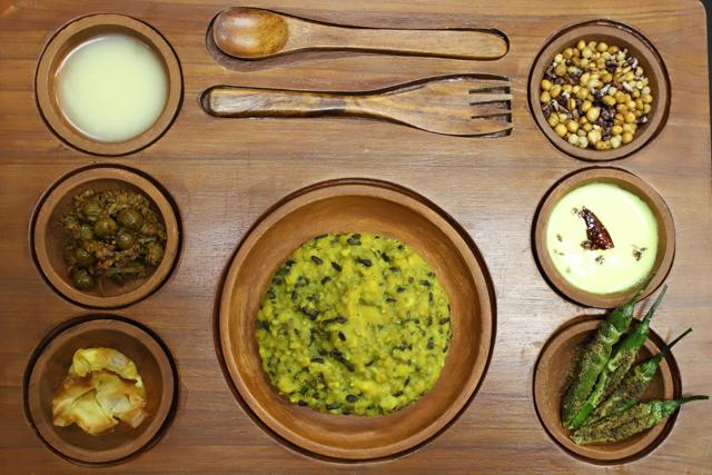 Khichda at Varq. Khichda at Varq.