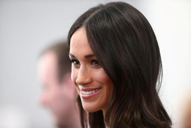 Britain's Prince Harry's fiancee Meghan Markle attends a reception with delegates from the Commonwealth Youth Forum at the Queen Elizabeth II Conference Centre, London, April 18, 2018. (REUTERS) Britain's Prince Harry's fiancee Meghan Markle attends a reception with delegates from the Commonwealth Youth Forum at the Queen Elizabeth II Conference Centre, London, April 18, 2018. (REUTERS)