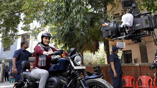 Madhur Dixit on Prabhat Road, Pune during the shoot of her debut Marathi film Bucket List (Rahul RautHTPHOTO) Madhur Dixit on Prabhat Road, Pune during the shoot of her debut Marathi film Bucket List (Rahul RautHTPHOTO)