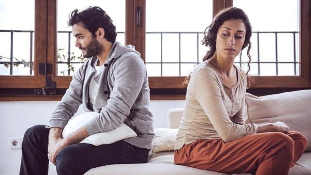 When you feel distant and unattached to your partner, your sex life suffers. (Shutterstock) When you feel distant and unattached to your partner, your sex life suffers. (Shutterstock)