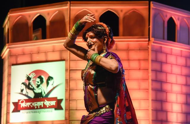 Feroz Mujawar performs lavani at Balgandharva Rang Mandir in Pune on Sunday. (SANKET WANKHADE/HT) Feroz Mujawar performs lavani at Balgandharva Rang Mandir in Pune on Sunday. (SANKET WANKHADE/HT)